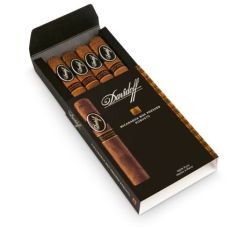 Davidoff Nicaragua Box Pressed Robusto Pack of 4 Cigars