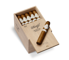 Davidoff Grand Cru Series Robusto Box of 25 Cigars