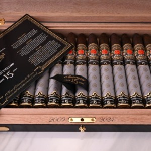 EP Carillo 15th Anniversary Open Box and Certificate