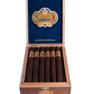 Open box of Diamond Crown Maximus Double Corona no. 1 cigars
