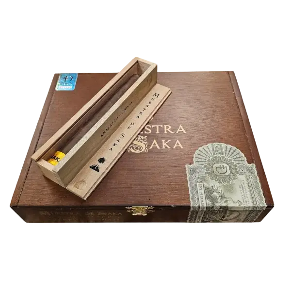 Muestra de saka Krakatoa Muestra de Saka Krakatoa Open Coffin
