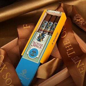 OpusX Society 3 cigars gift box