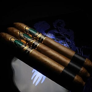 God of Fire KKP Never Back Down Diadema 56 mood shot