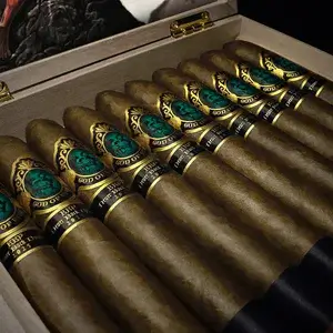 God of Fire KKP Never Back Down Diadema 54 Mood shot