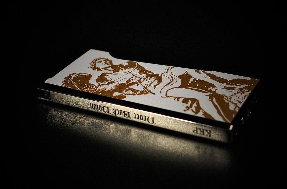Prometheus God of Fire “Never Back Down” Retro – Gold on White Lacquer Prometheus God of Fire “Never Back Down” Retro - Gold on White Lacquer