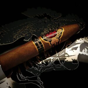 God of Fire KKP Reserve Piramid 58 W/Travel Humidor