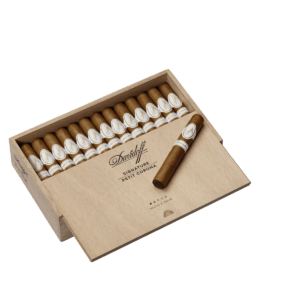 Davidoff Signature Petit Corona Box of 25 Cigars