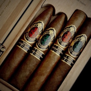God of Fire KKP Never back Down 4 Cigar Assortment - Black Finish