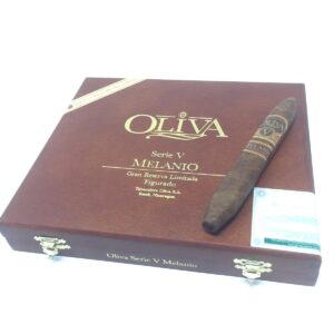 Oliva Series V Melanio Figurado