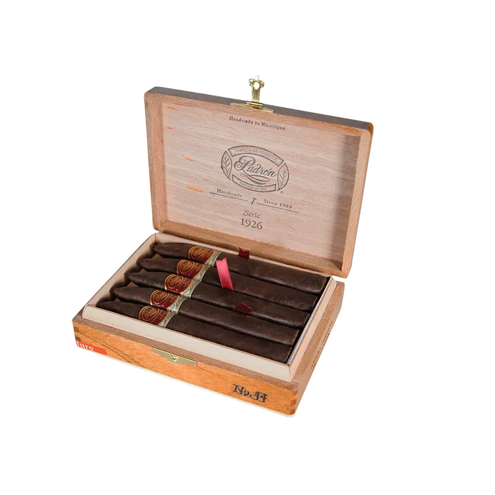 Padron Family Reserve No. 44 Maduro Padron Family Reserve No. 44 Maduro