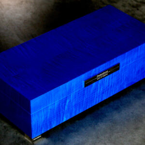 Prometheus Platinum Series humidor (Blue Sycamore 150 Cigar)