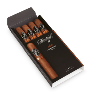 Davidoff Nicaragua Toro Pack of 4 Cigars